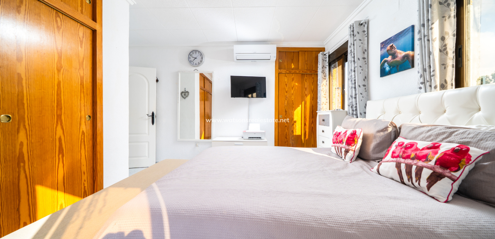 Resale - Reinhaus - Urb. La Marina