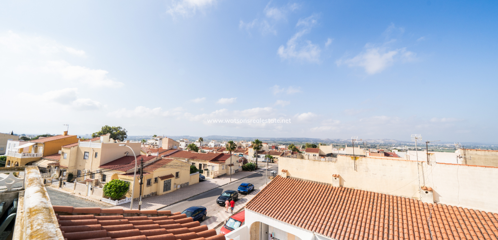 Resale - Reinhaus - Urb. La Marina
