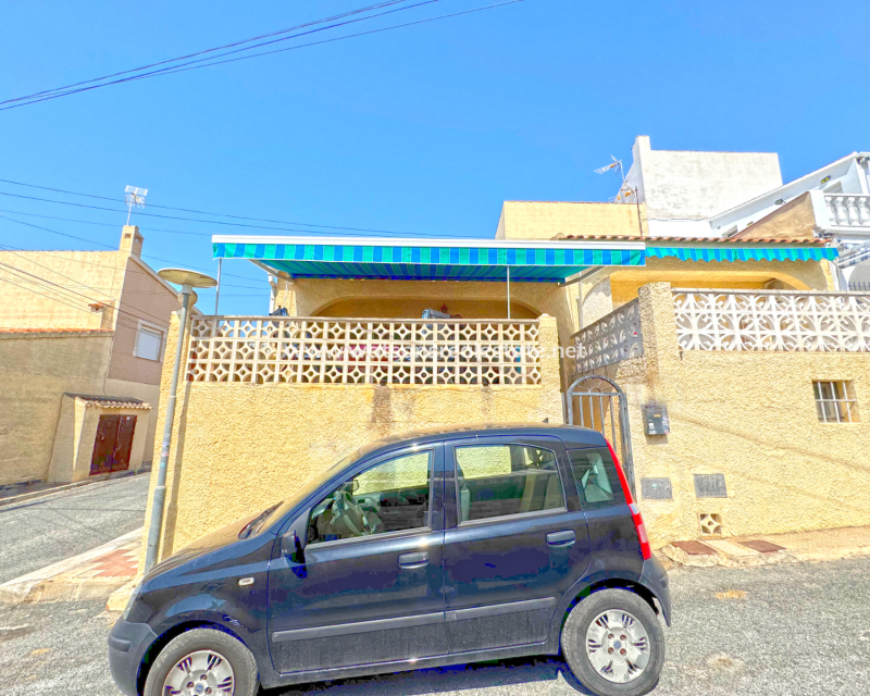 Resale - Reinhaus - Urb. La Marina