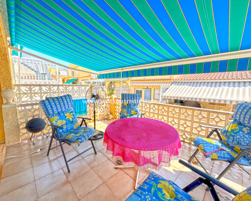 Resale - Reinhaus - Urb. La Marina