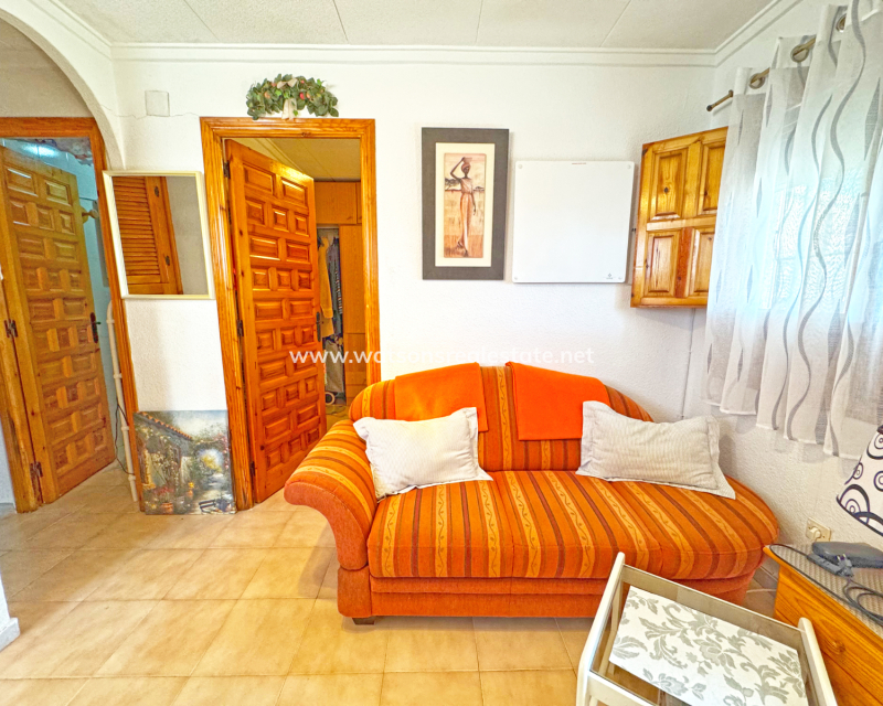 Resale - Reinhaus - Urb. La Marina