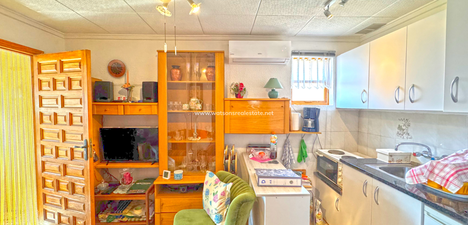 Resale - Reinhaus - Urb. La Marina