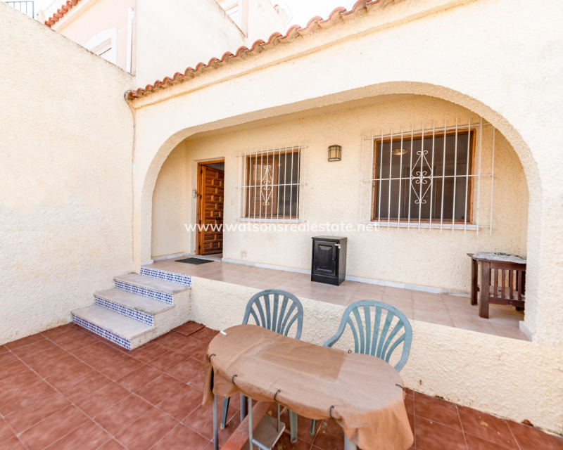 Resale - Reinhaus - Urb. La Marina