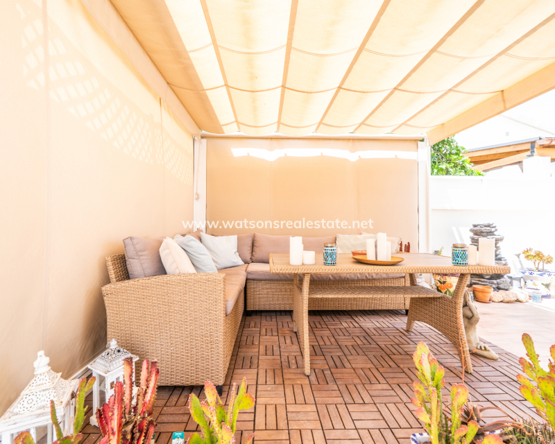 Resale - Semi-Detached - Daya Nueva