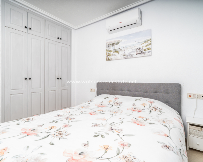 Resale - Semi-Detached - Daya Nueva