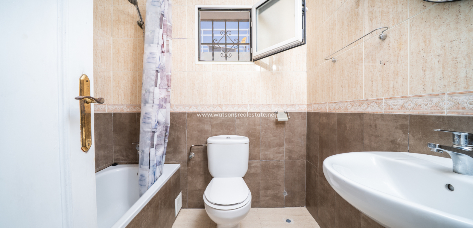 Resale - Semi-Detached - Daya Nueva