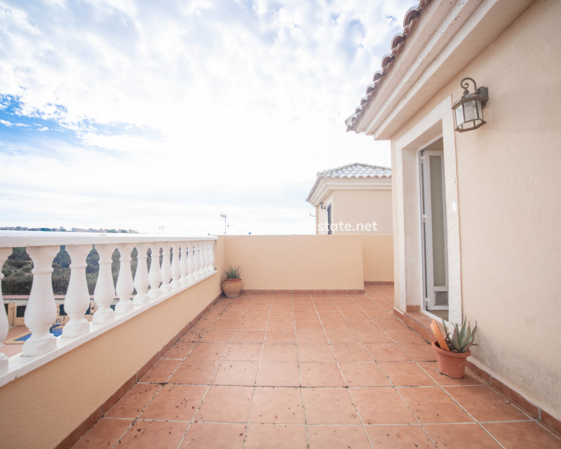 Resale - Semi-Detached - Urb. El Oasis - La Marina