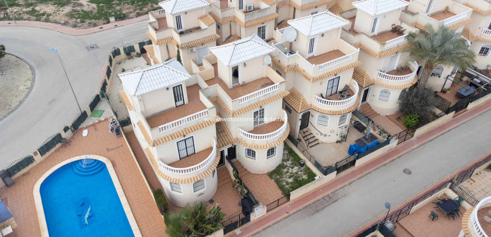 Resale - Semi-Detached - Urb. El Oasis - La Marina