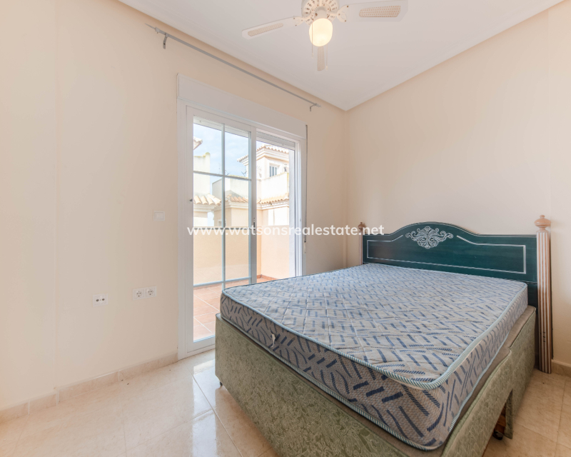Resale - Semi-Detached - Urb. El Oasis - La Marina