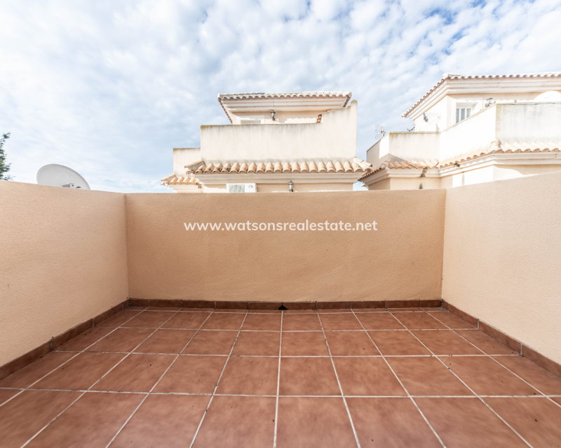 Resale - Semi-Detached - Urb. El Oasis - La Marina