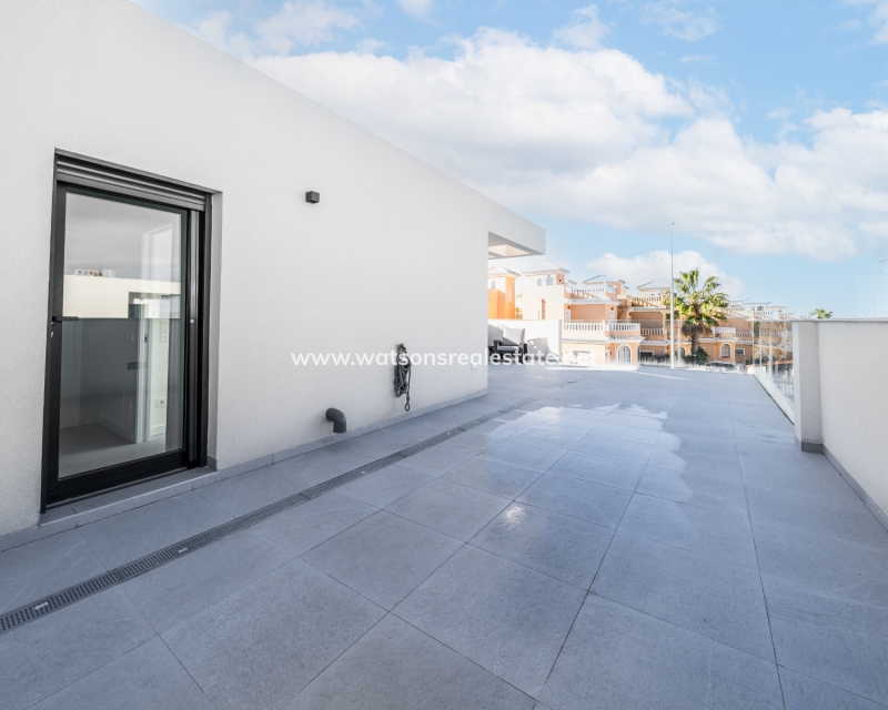 Resale - Semi-Detached - Urb. El Oasis - La Marina