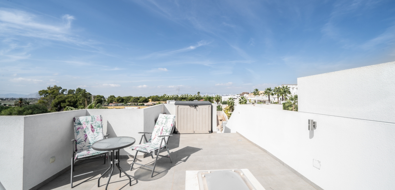 Resale - Semi-Detached - Urb. La Marina