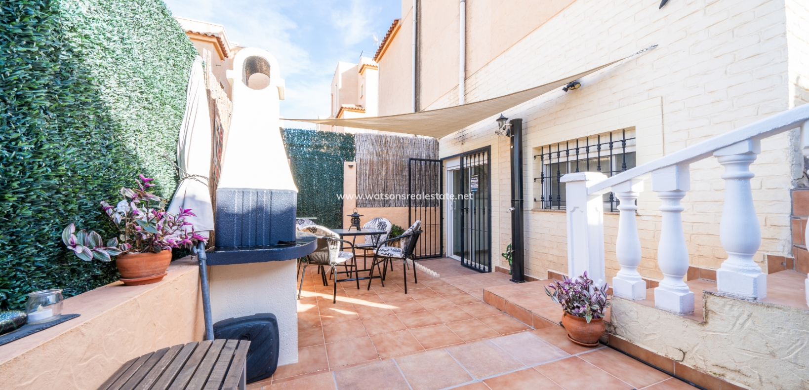 Resale - Semi-Detached - Urb. La Marina