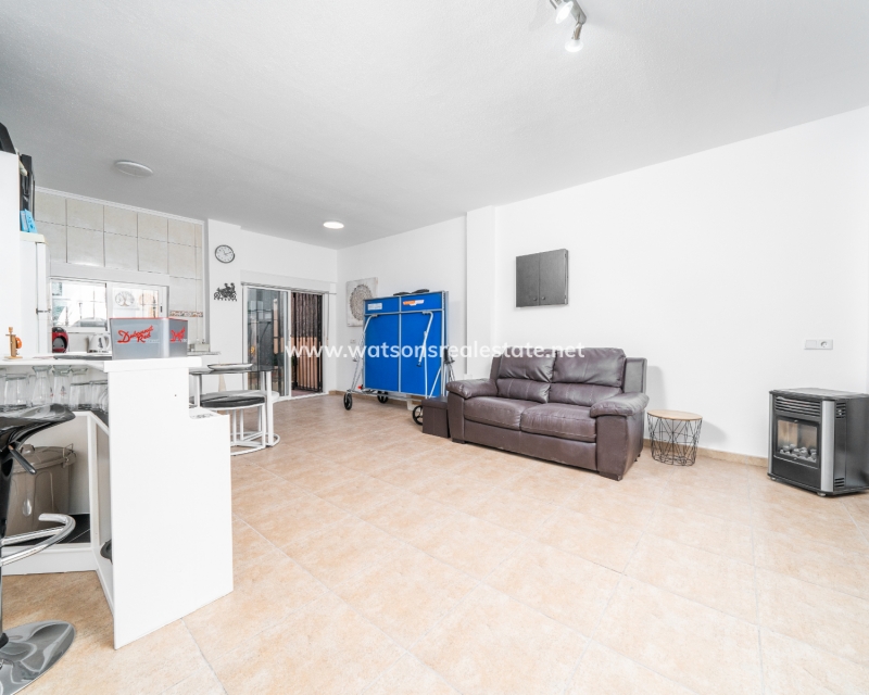 Resale - Semi-Detached - Urb. La Marina