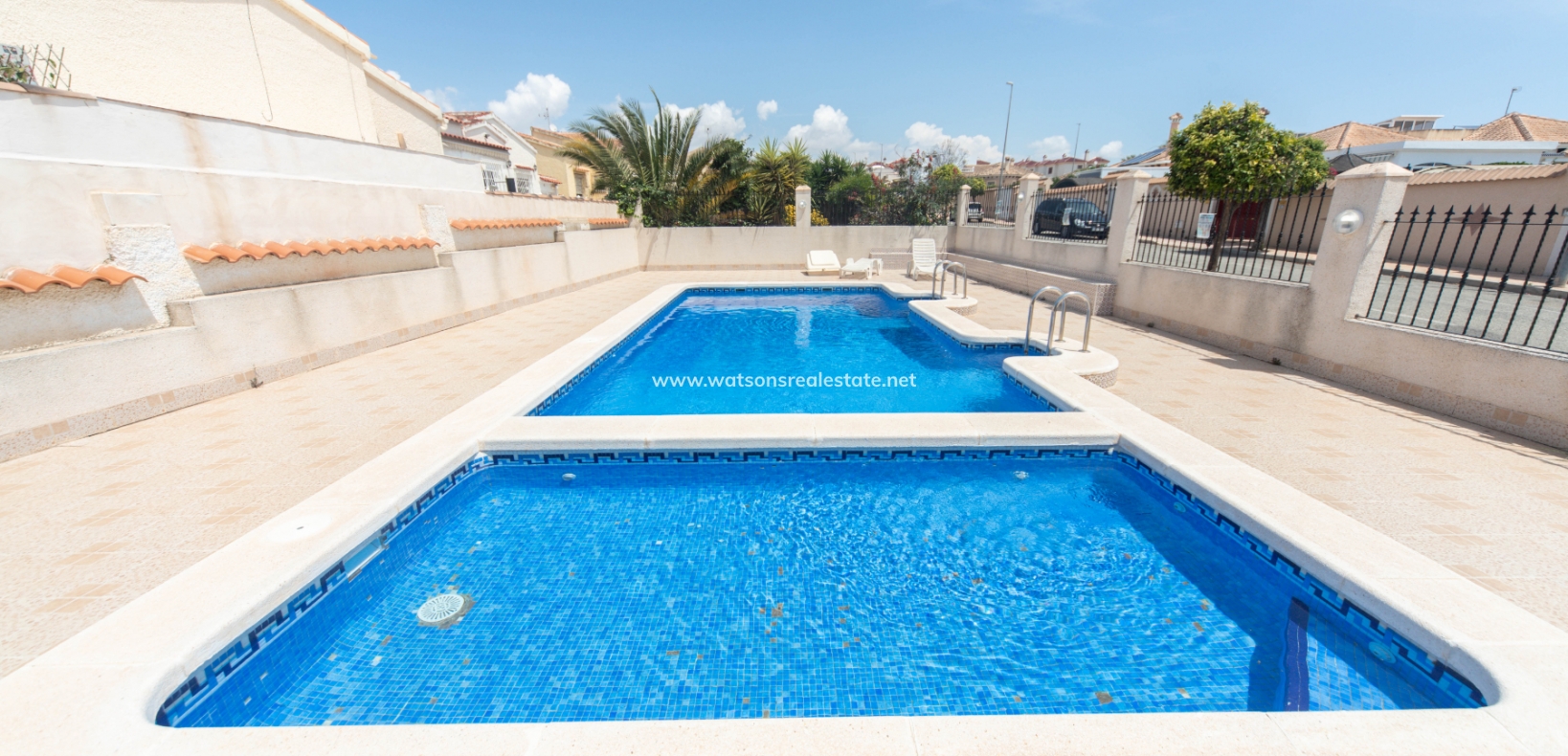 Resale - Semi-Detached - Urb. La Marina