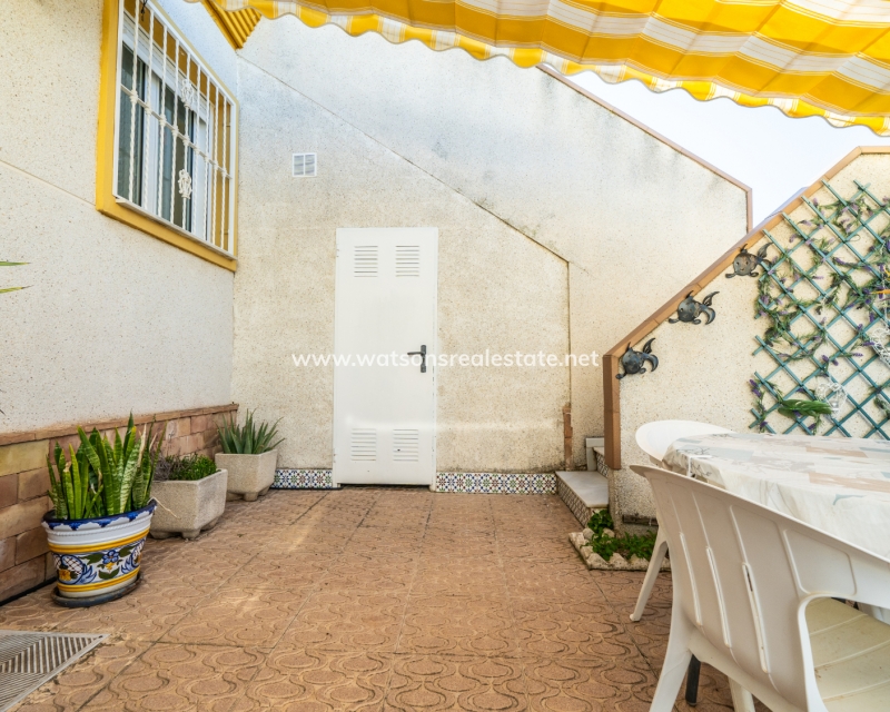 Resale - Semi-Detached - Urb. La Marina