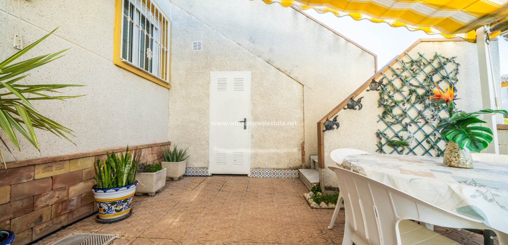 Resale - Semi-Detached - Urb. La Marina