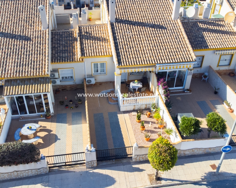 Resale - Semi-Detached - Urb. La Marina