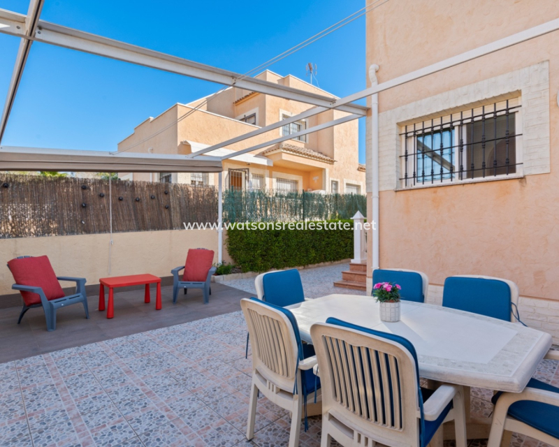 Resale - Semi-Detached - Urb. La Marina