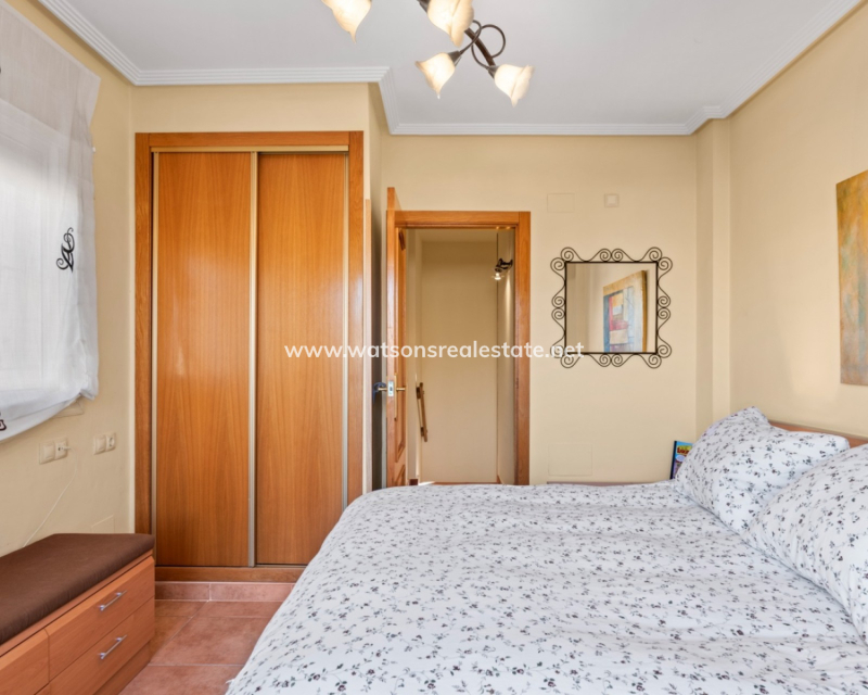 Resale - Semi-Detached - Urb. La Marina