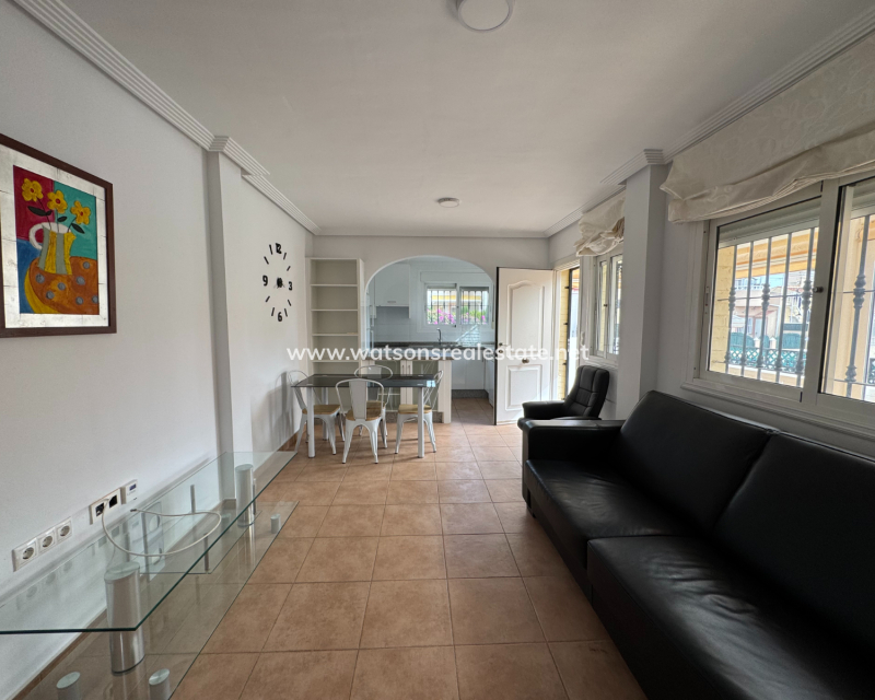 Resale - Semi-Detached - Urb. La Marina