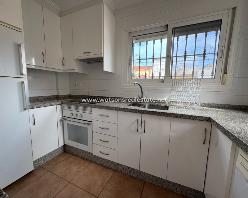 Resale - Semi-Detached - Urb. La Marina