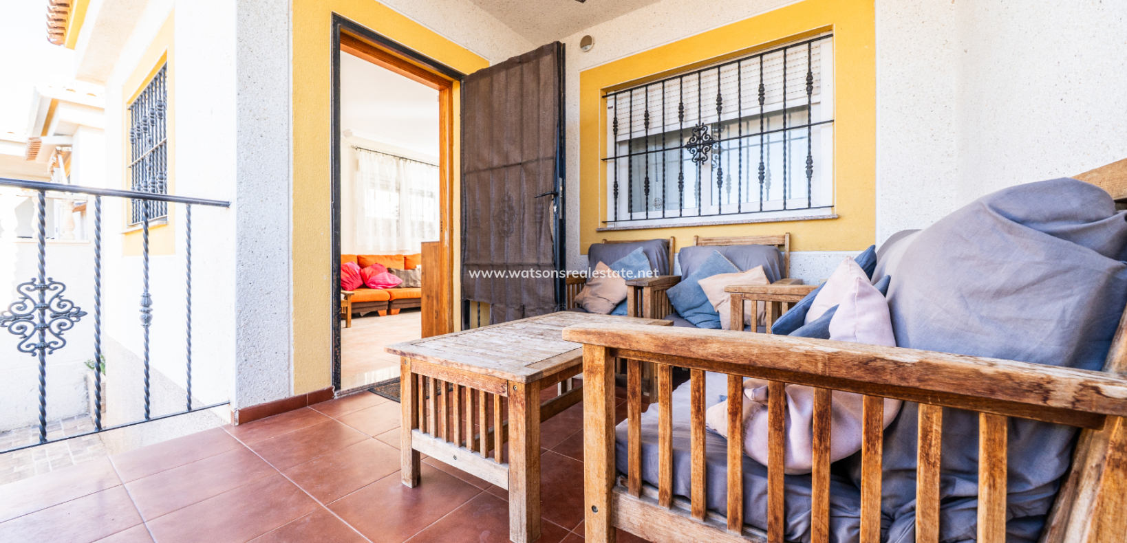 Resale - Semi-Detached - Urb. La Marina