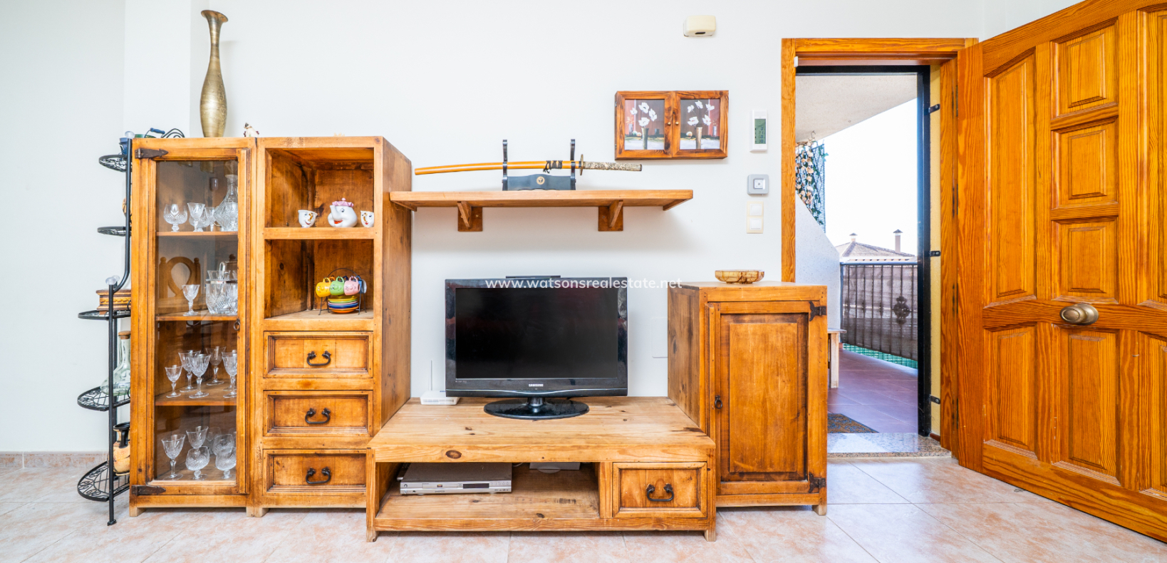 Resale - Semi-Detached - Urb. La Marina