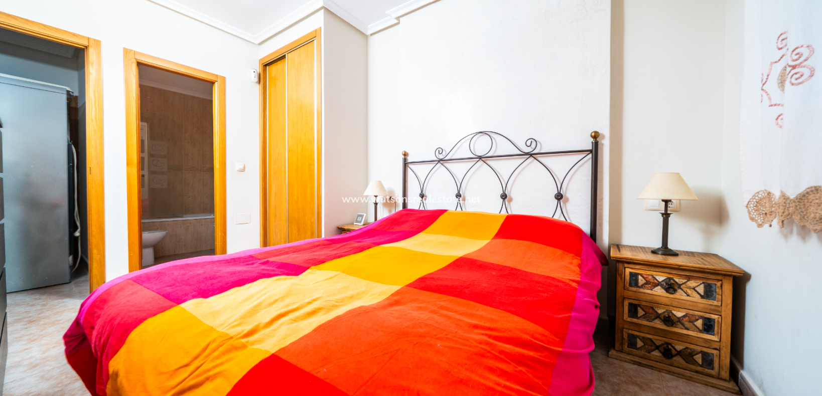 Resale - Semi-Detached - Urb. La Marina