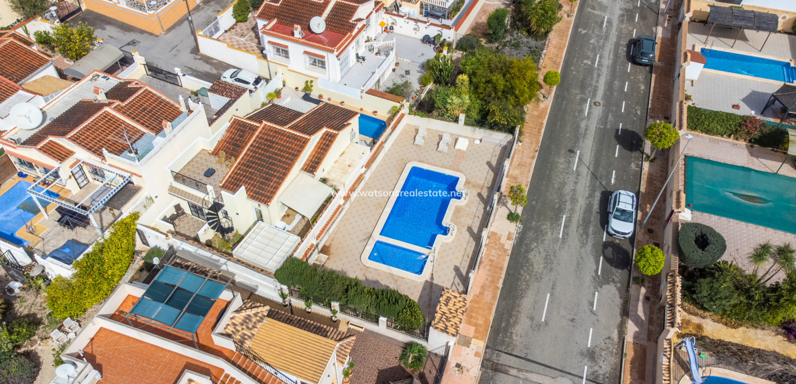 Resale - Semi-Detached - Urb. La Marina