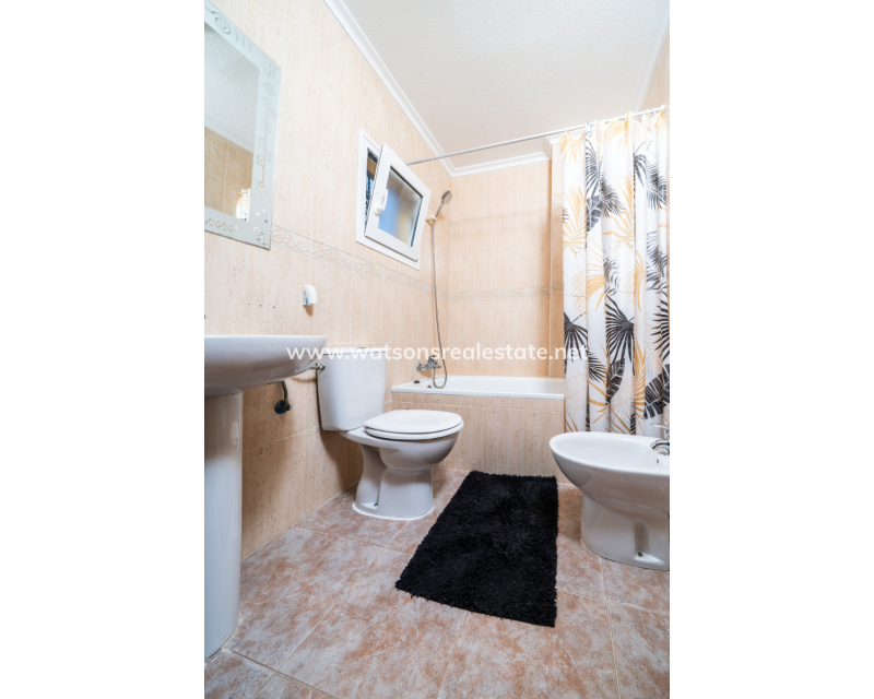 Resale - Semi-Detached - Urb. La Marina