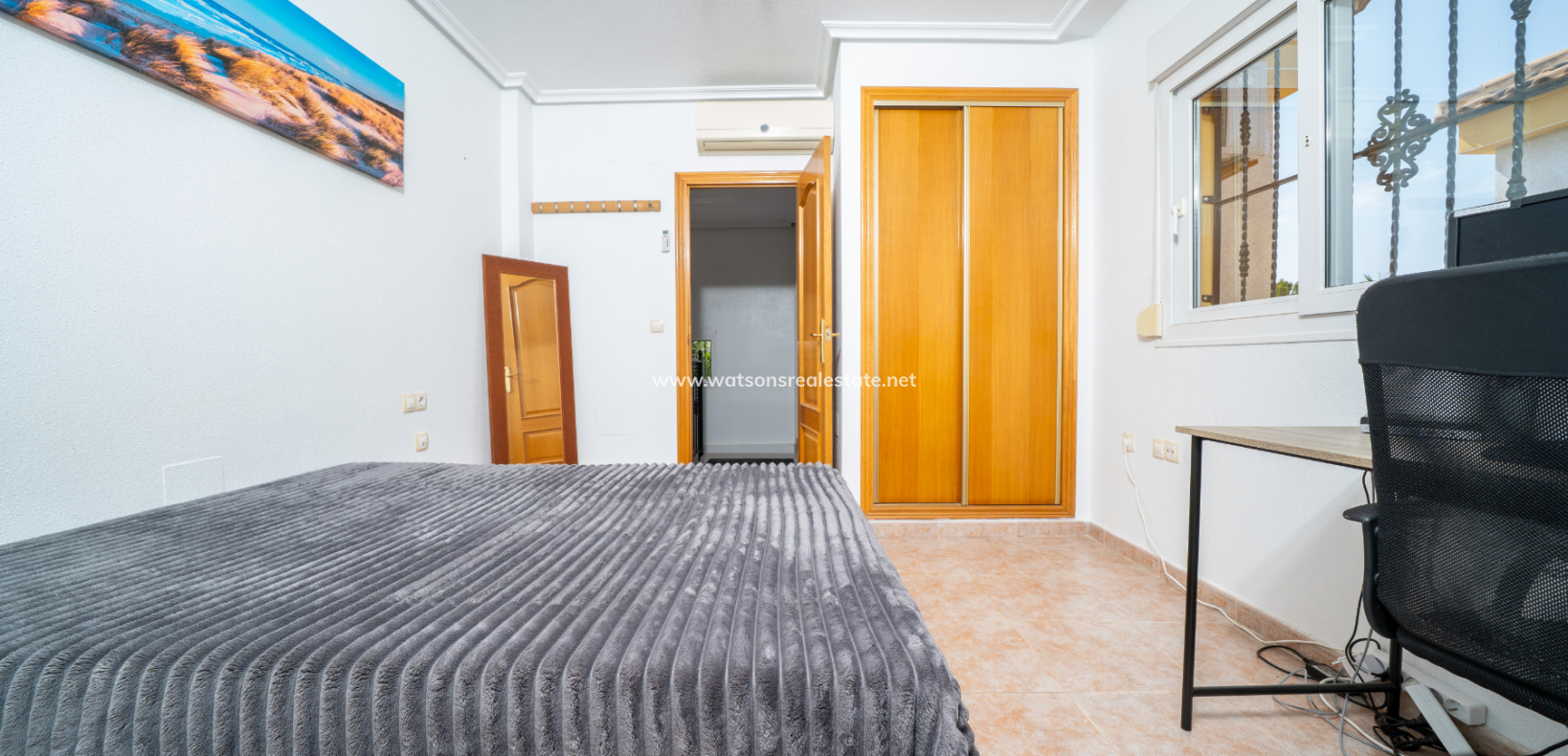 Resale - Semi-Detached - Urb. La Marina