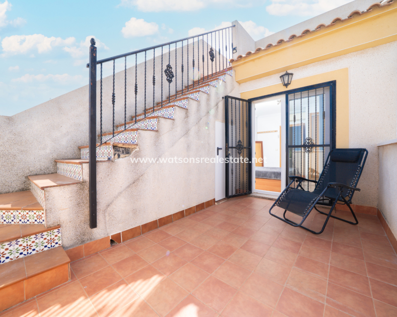 Resale - Semi-Detached - Urb. La Marina