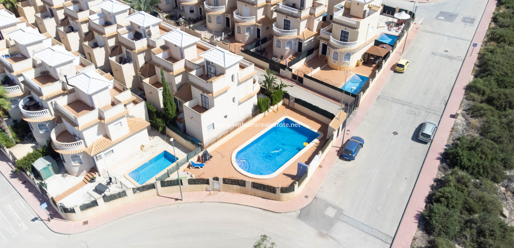 Resale - Semi-Detached - Urb. La Marina