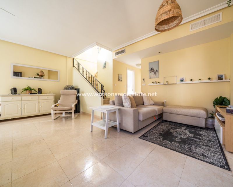 Resale - Semi-Detached - Urb. La Marina