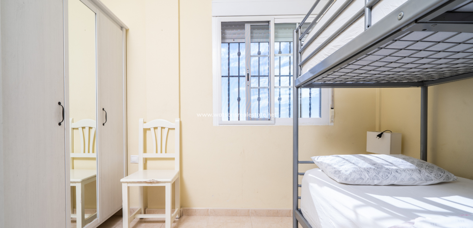 Resale - Semi-Detached - Urb. La Marina