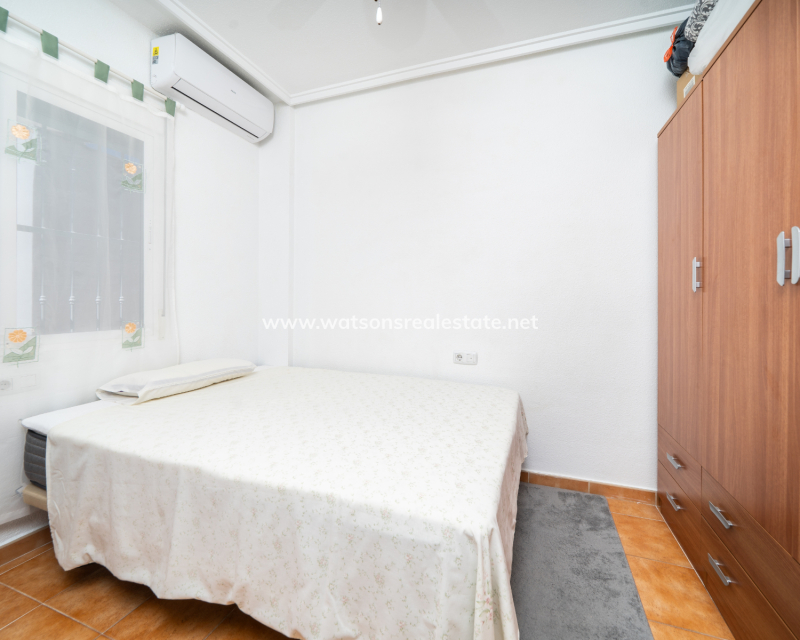 Resale - Semi-Detached - Urb. La Marina
