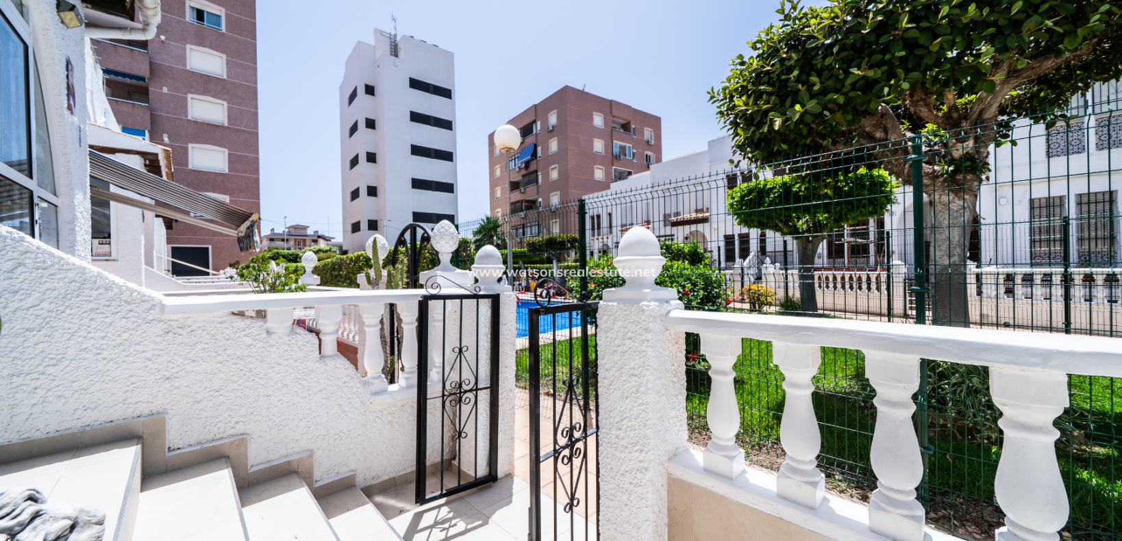Resale - Terraced - La Mata