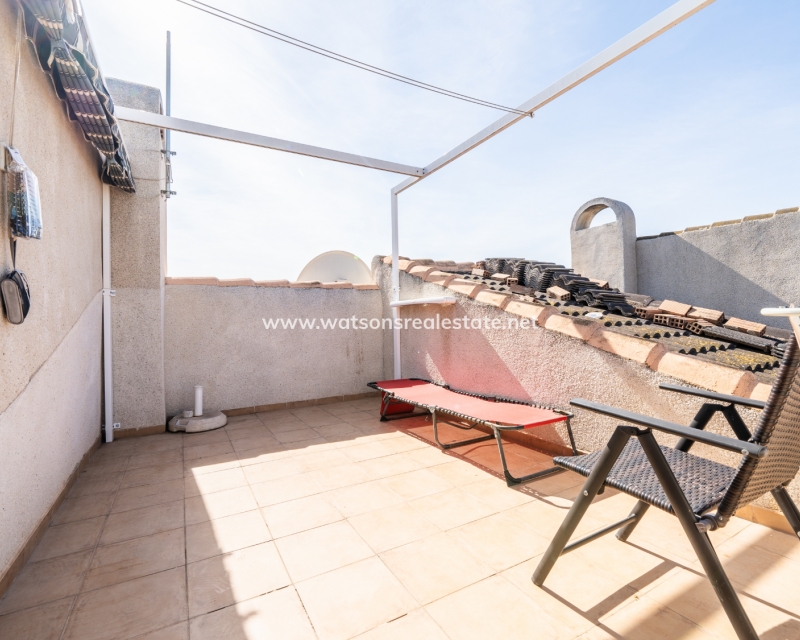 Resale - Terraced - Urb. El Oasis - La Marina