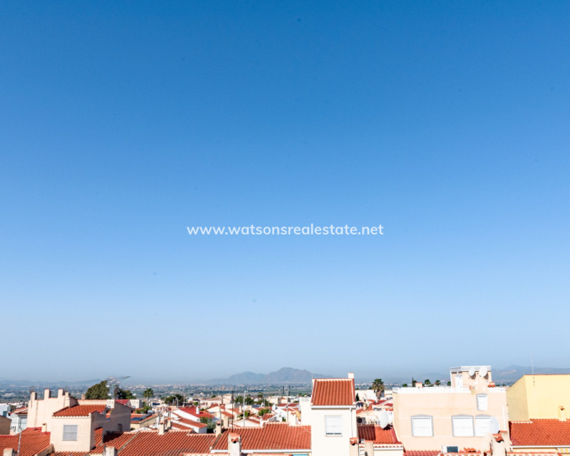 Resale - Terraced - Urb. La Marina