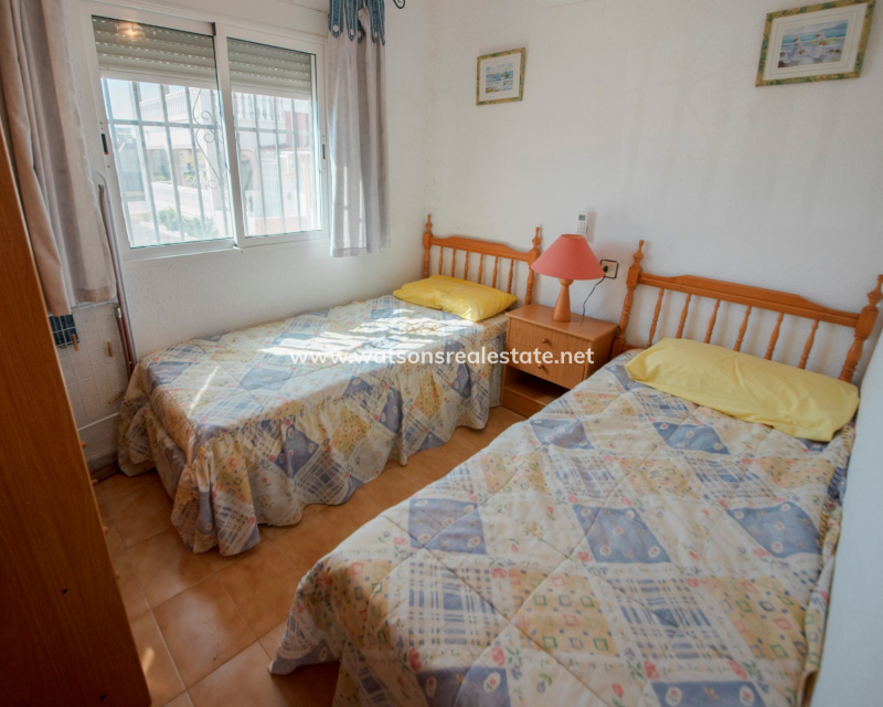 Resale - Terraced - Urb. La Marina