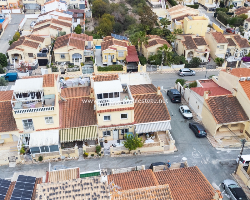 Resale - Terraced - Urb. La Marina