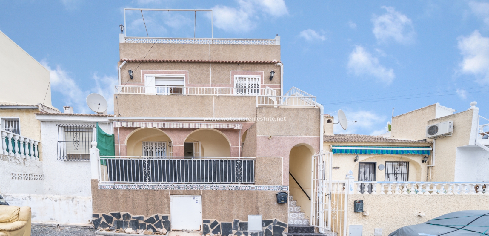 Resale - Terraced - Urb. La Marina