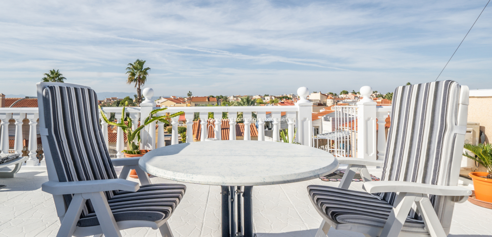 Resale - Terraced - Urb. La Marina