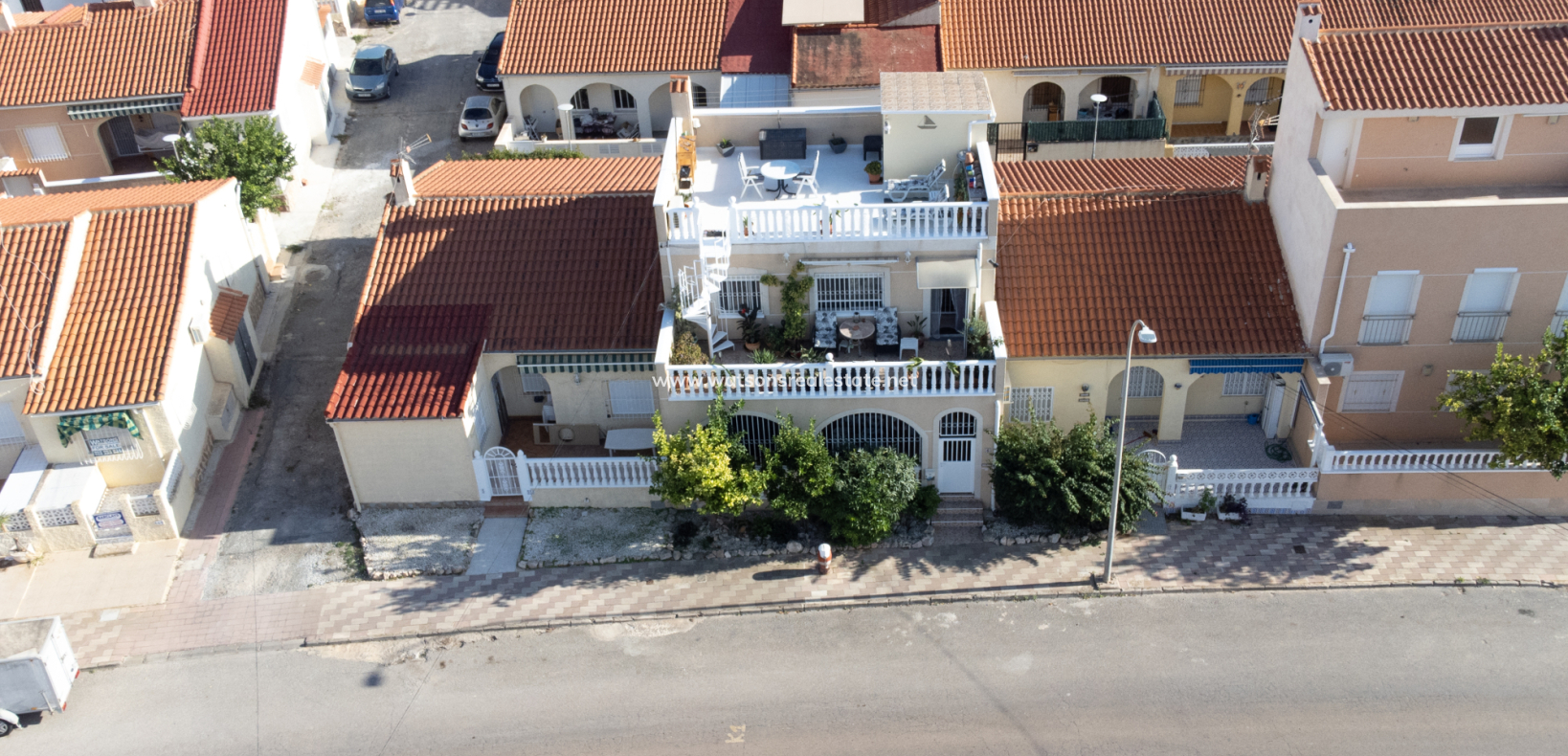 Resale - Terraced - Urb. La Marina