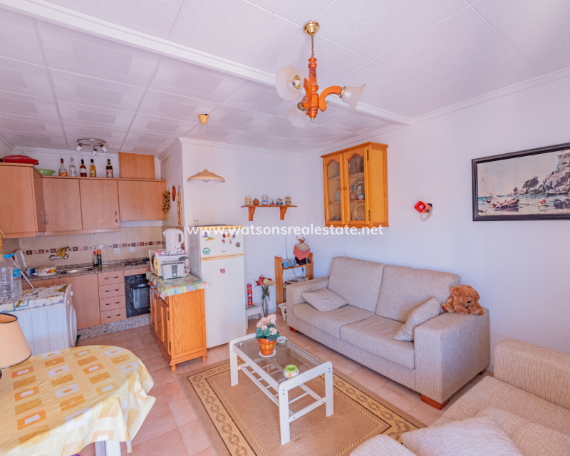 Resale - Terraced - Urb. La Marina