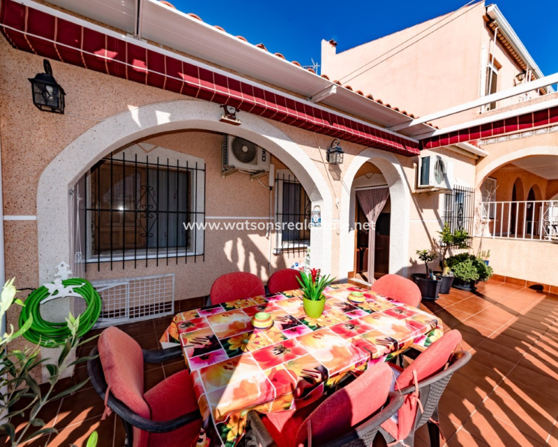 Resale - Terraced - Urb. La Marina