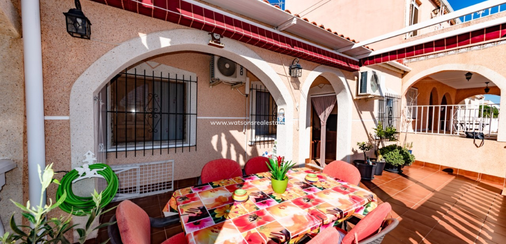 Resale - Terraced - Urb. La Marina