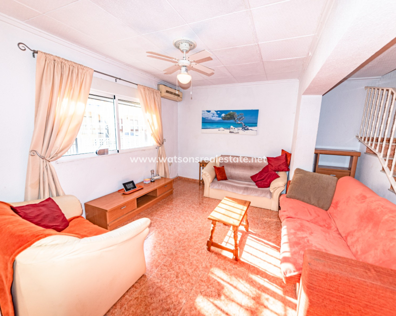 Resale - Terraced - Urb. La Marina