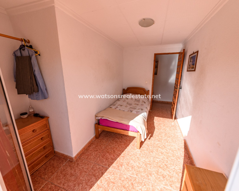 Resale - Terraced - Urb. La Marina